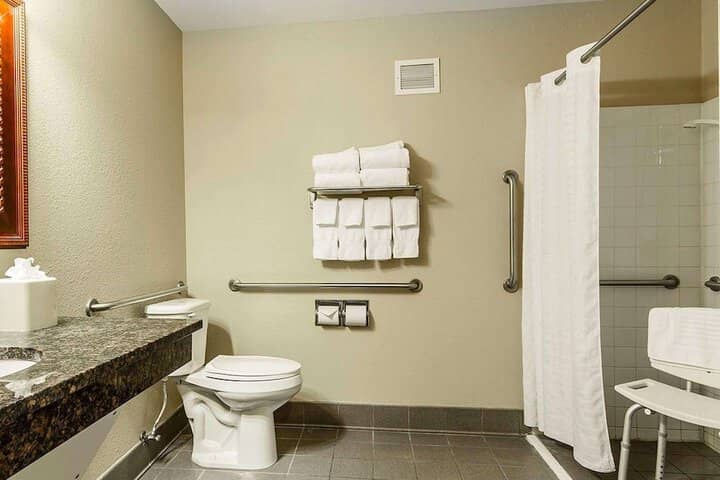 Room 43 of 57