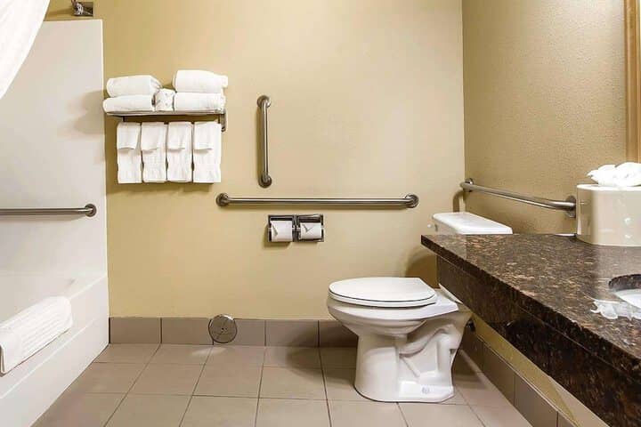 Room 44 of 57